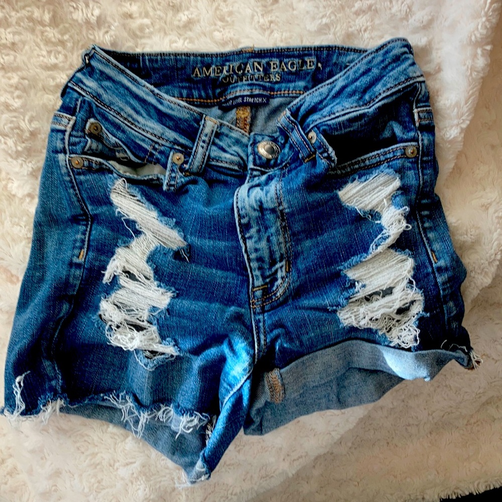 Distressed shorts
